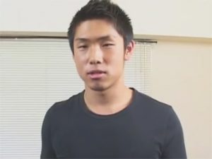 【素人ゲイ動画】「中尾明慶」似のノンケイケメンをローション手コキであっさりイカせるゴーグルマンww