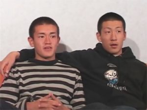 【素人ゲイ動画】寮暮らしで同じ釜の飯を食う体育会系の坊主頭の大学生がゲイビデオの撮影に挑むww