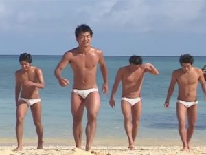 【企画ゲイ動画】沖縄旅行に来た6人に密着…精力旺盛なイケメンがビーチでホテルで乱交や生ハメアナルセックスww